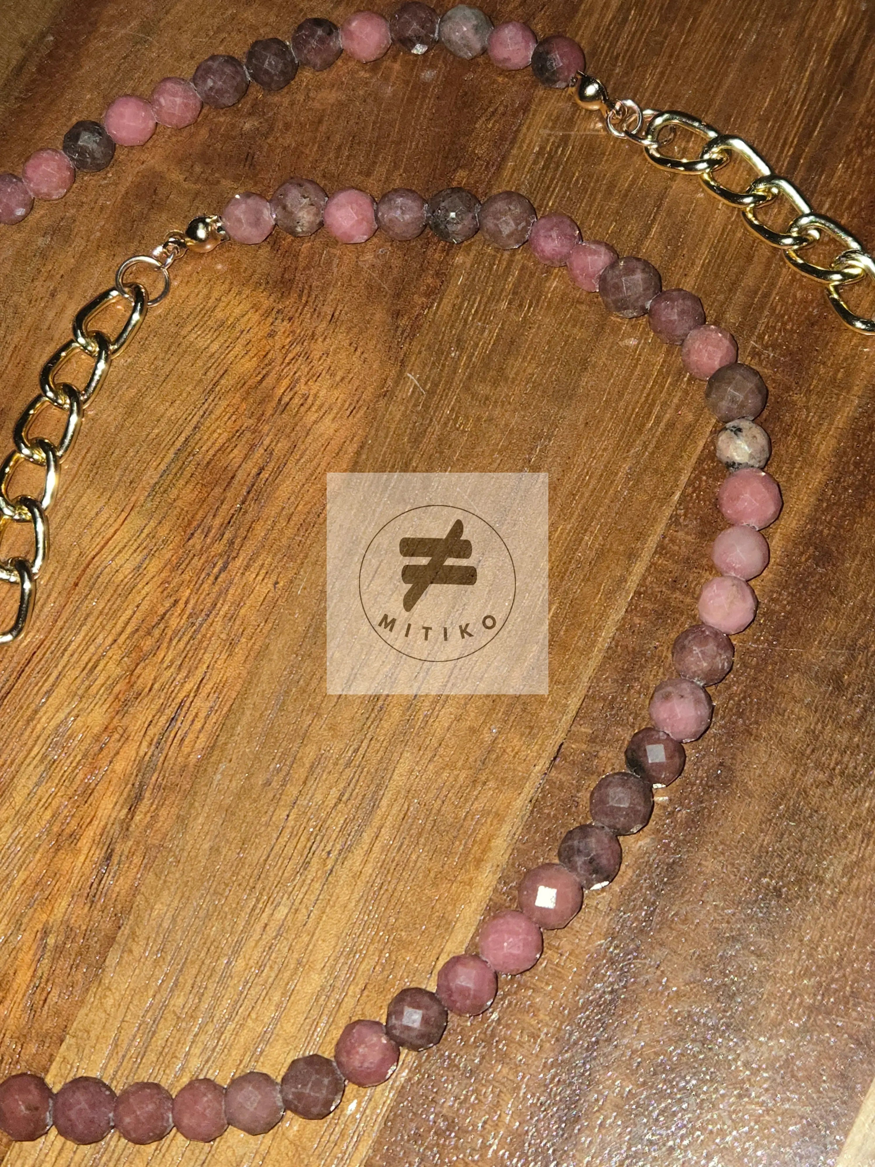 Raspberry Necklace Mitiko