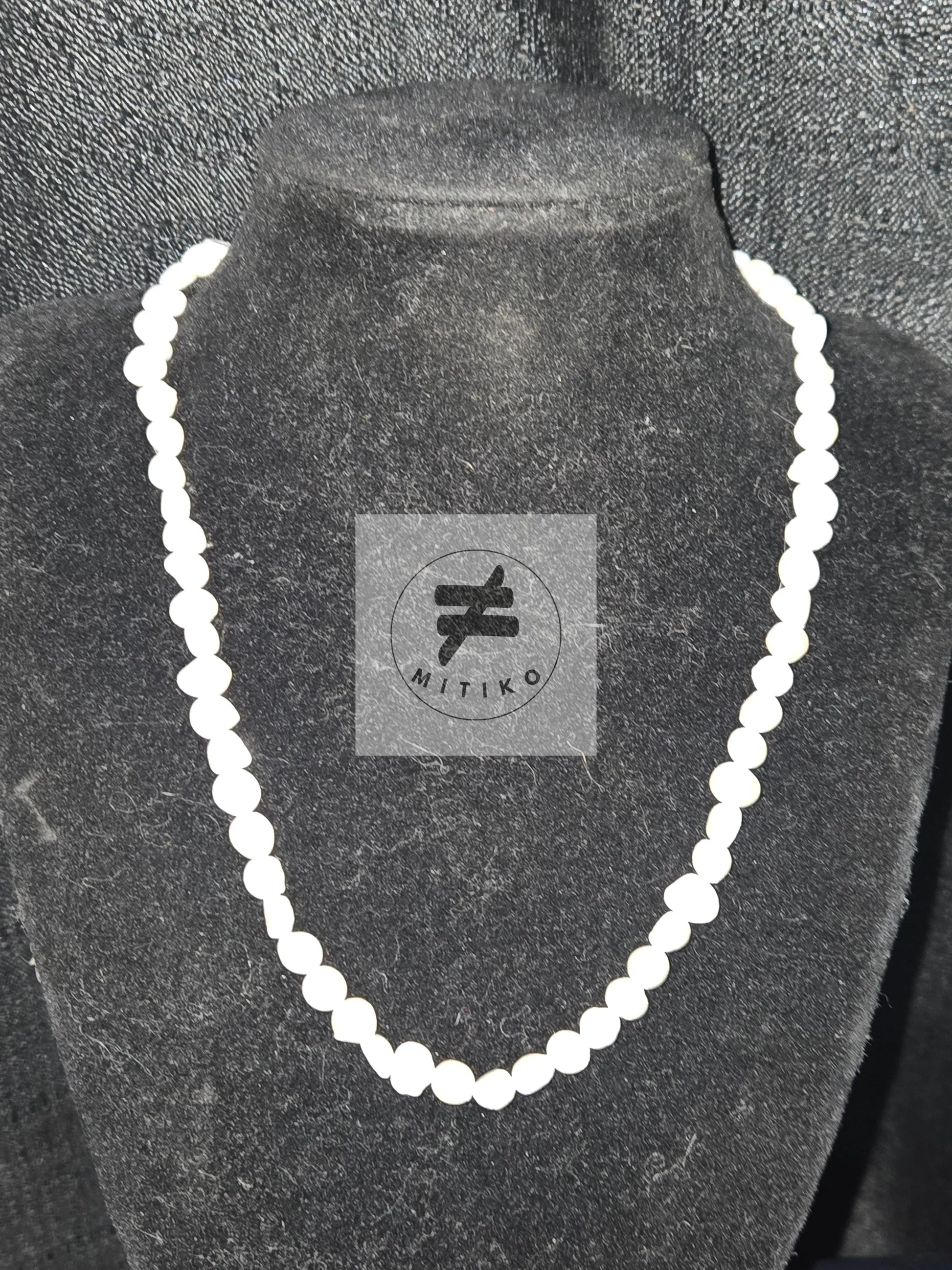 Wisdom Necklace Mitiko