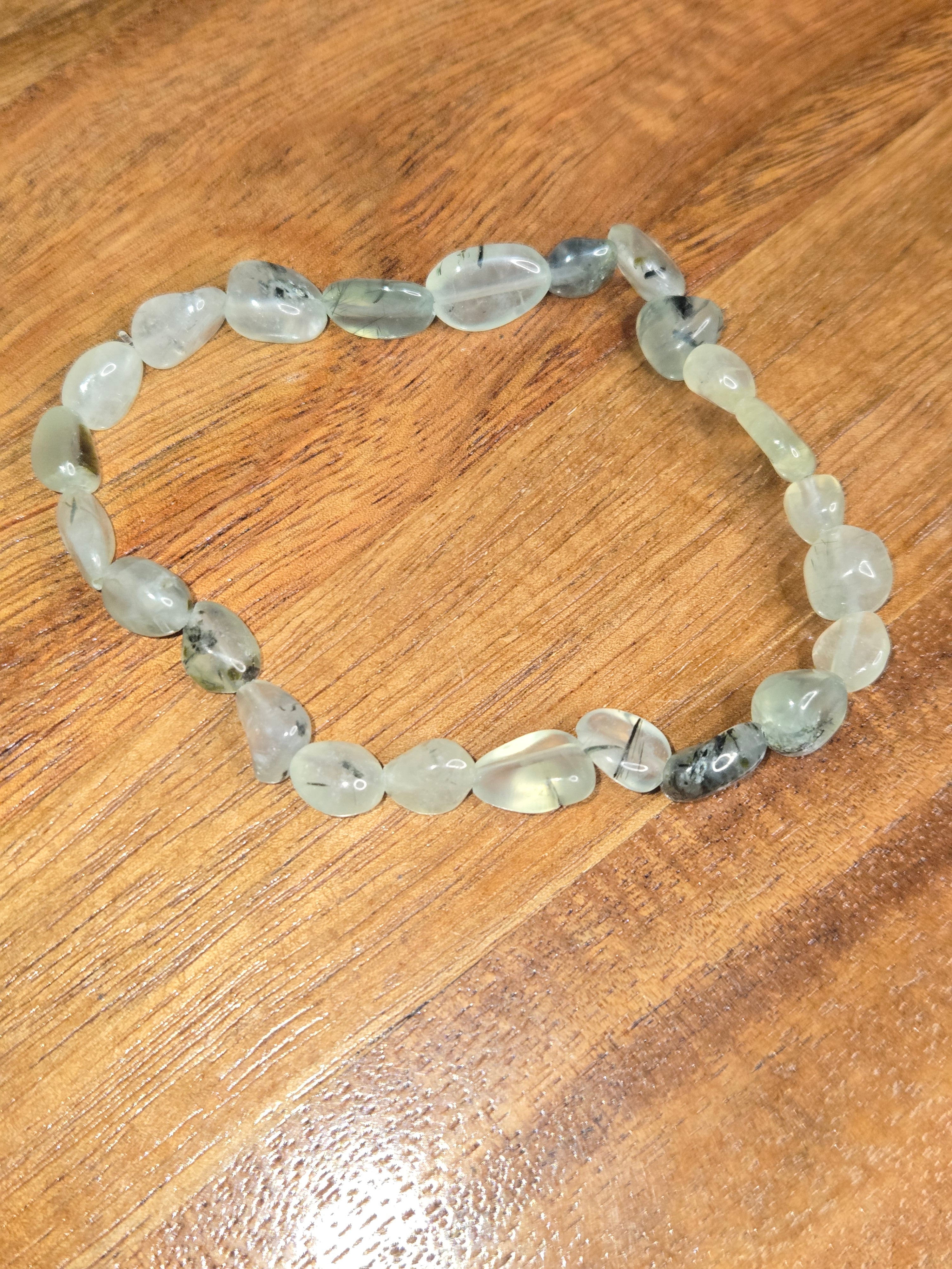 Prehnite Nugget Bracelet - Mitiko