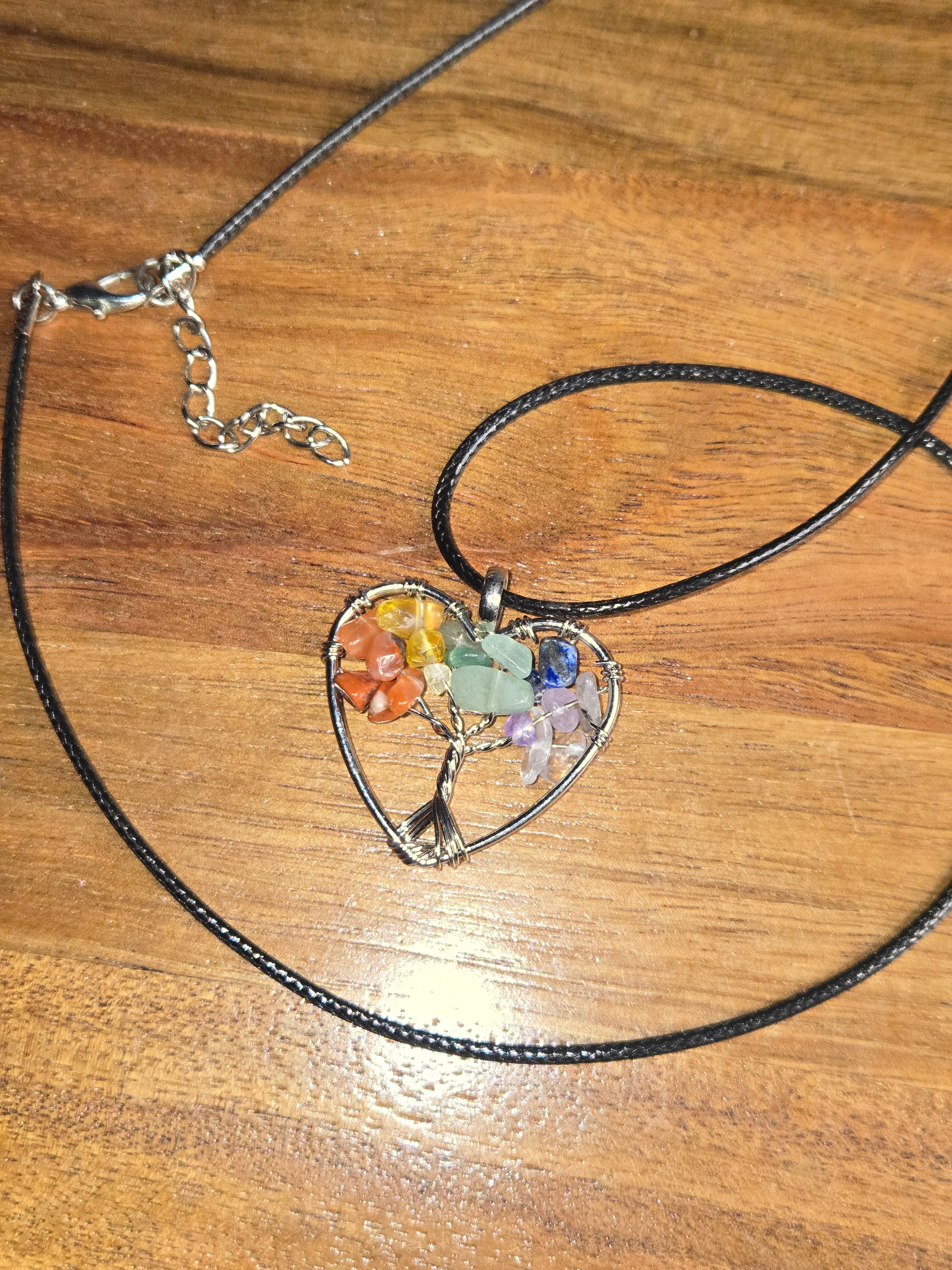 Heart Chakra Pendant - Mitiko