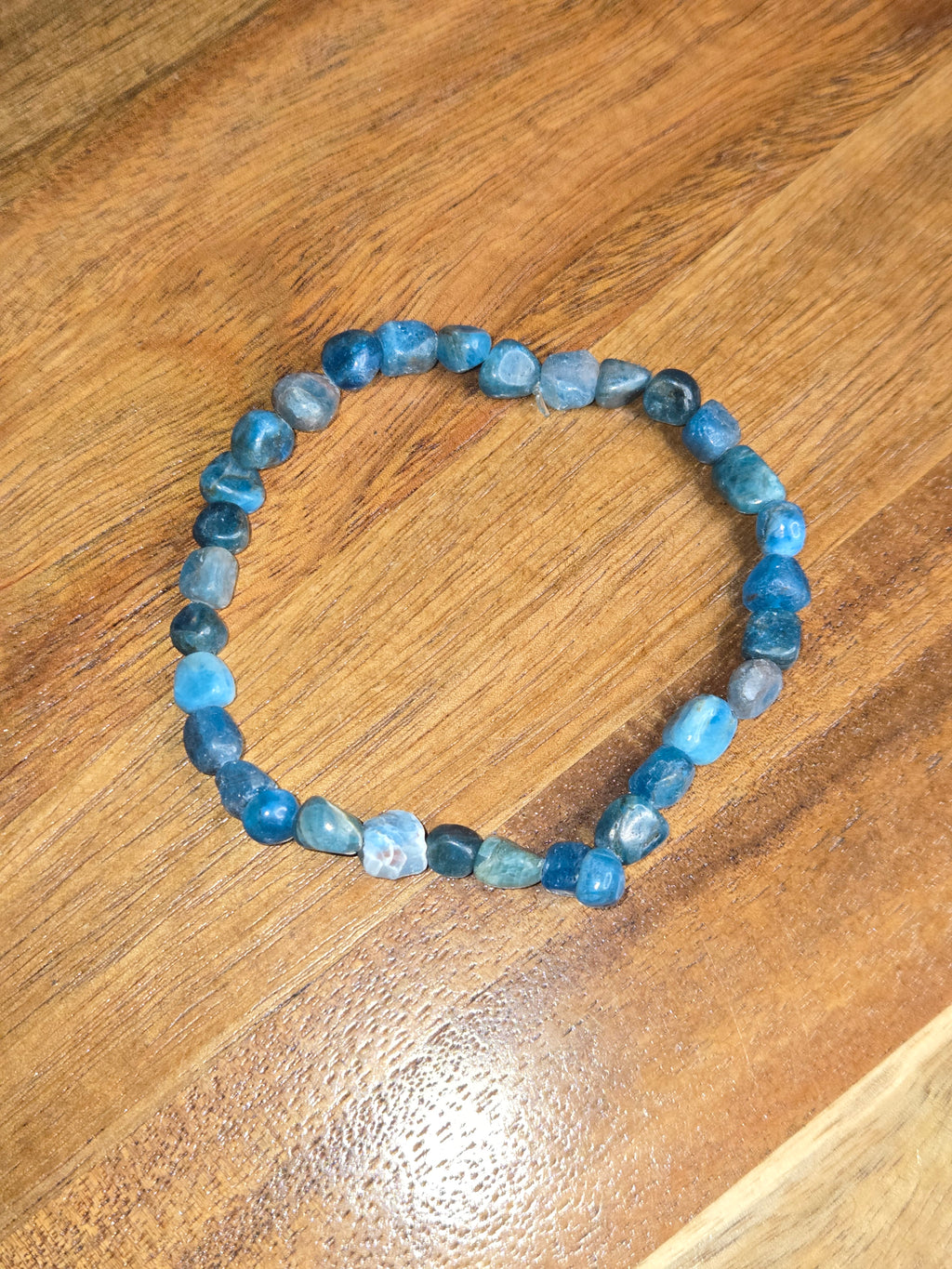 Apatite Nugget Bracelet - Mitiko