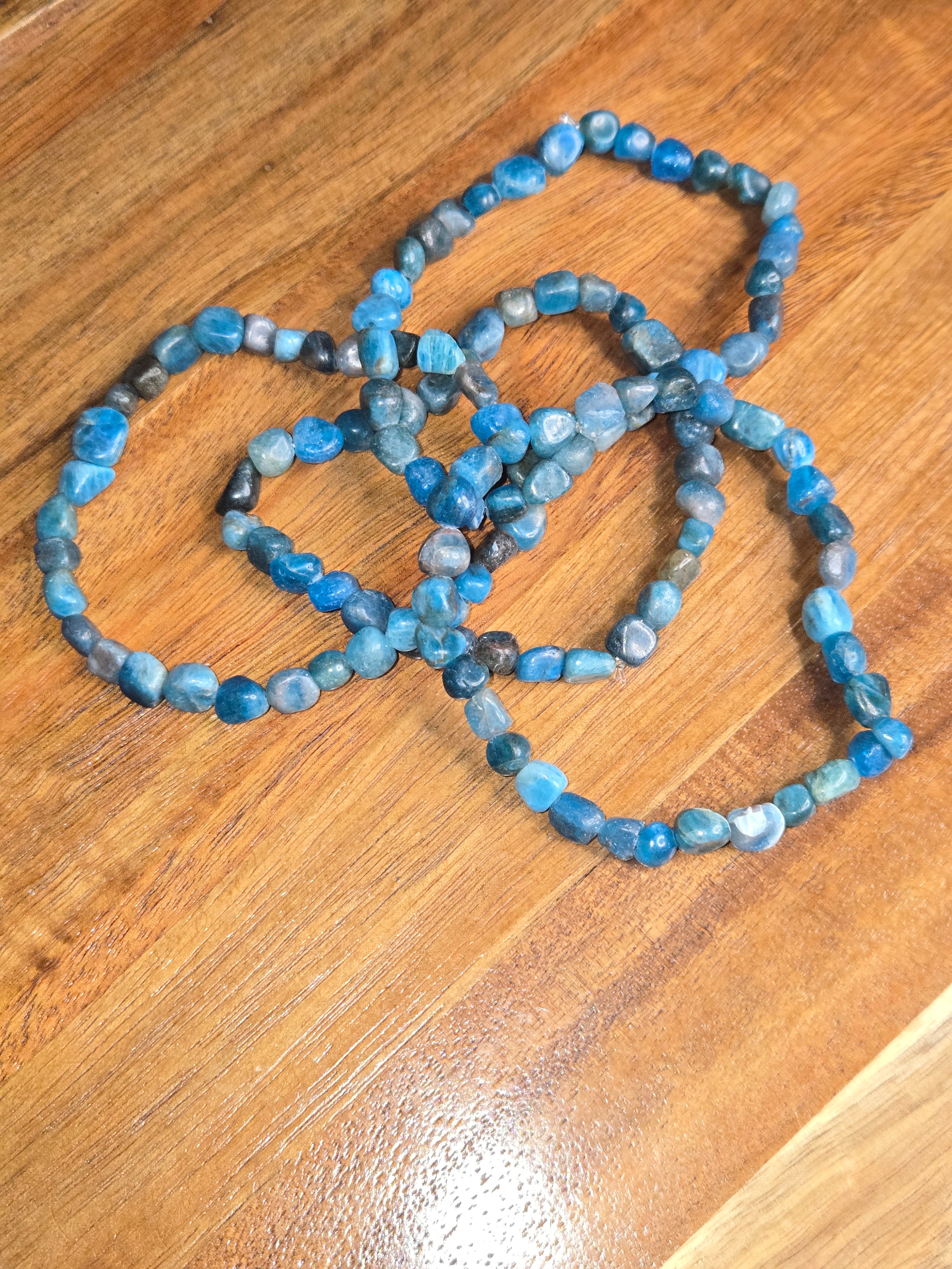 Apatite Nugget Bracelet - Mitiko